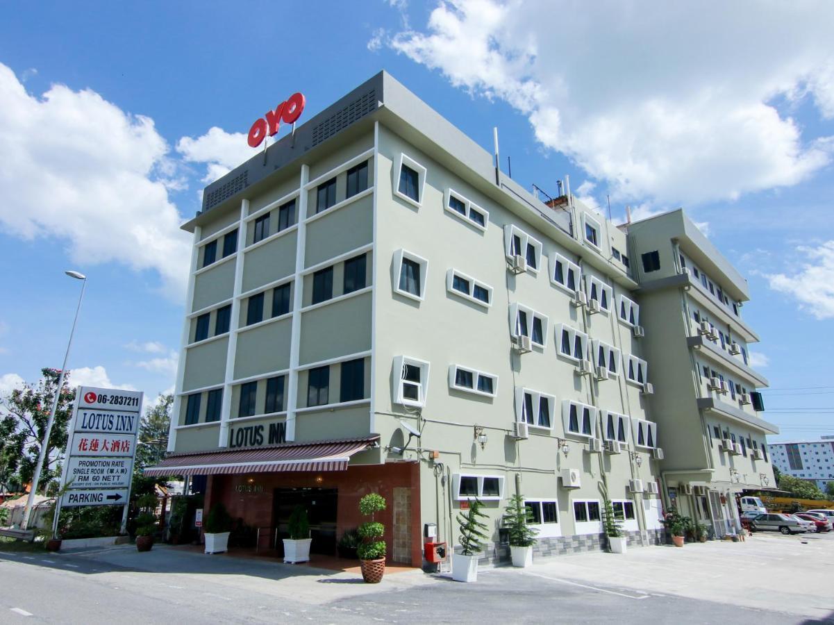 Oyo 89846 Lotus Malacca