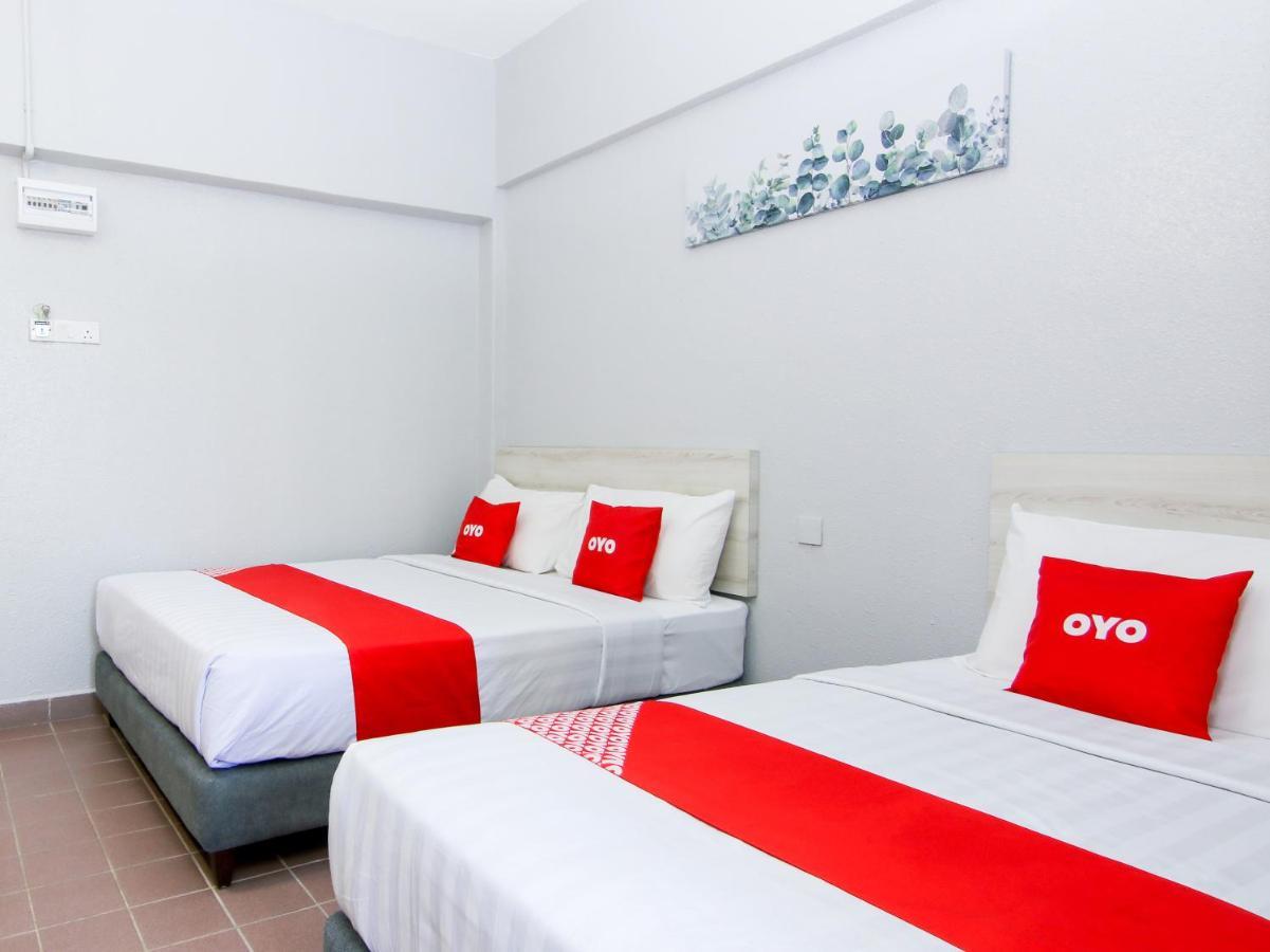 Oyo 89846 Lotus 2* Malacca